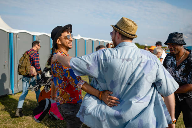 Best Wedding porta potty rental  in Dundee, FL
